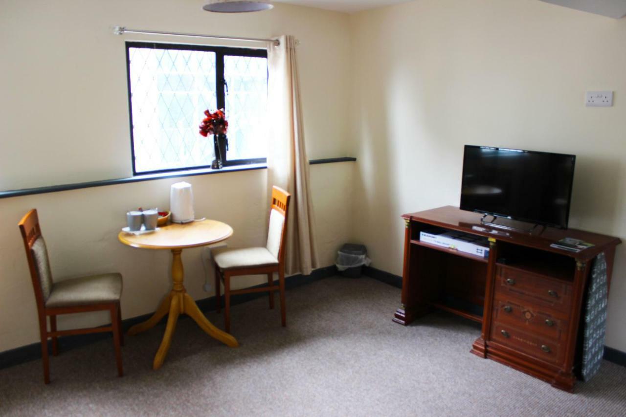 Donegal Lodgings - Apt 4 - 1 Bedroom Apt Donegal Town Exterior foto